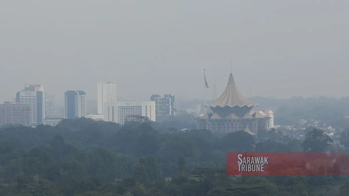 Sarawak haze: Nine sites record unhealthy air quality